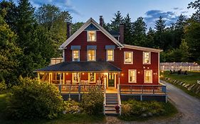 The Aurora Inn & Cottages